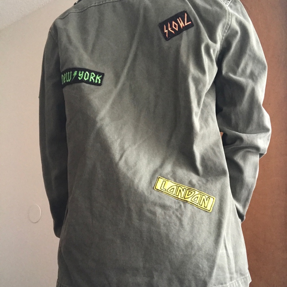 jacket - Picture 2 of 2